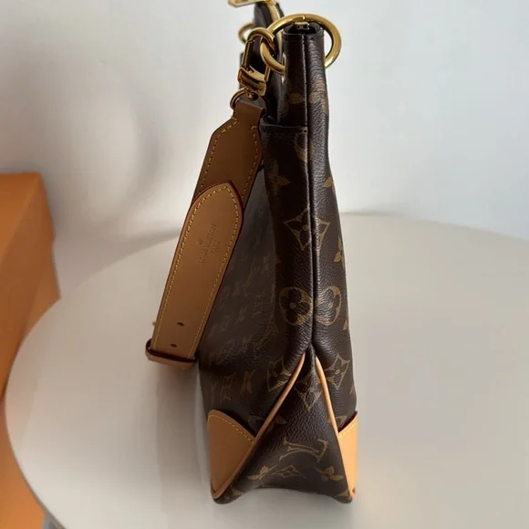 Louis Vuitton *NEW* Odeon MM NM Brown Monogram Shoulder Bag with Box & Cover - Picture 7 of 17